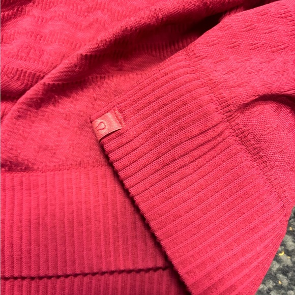 Lululemon restless pullover - Picture 3 of 3